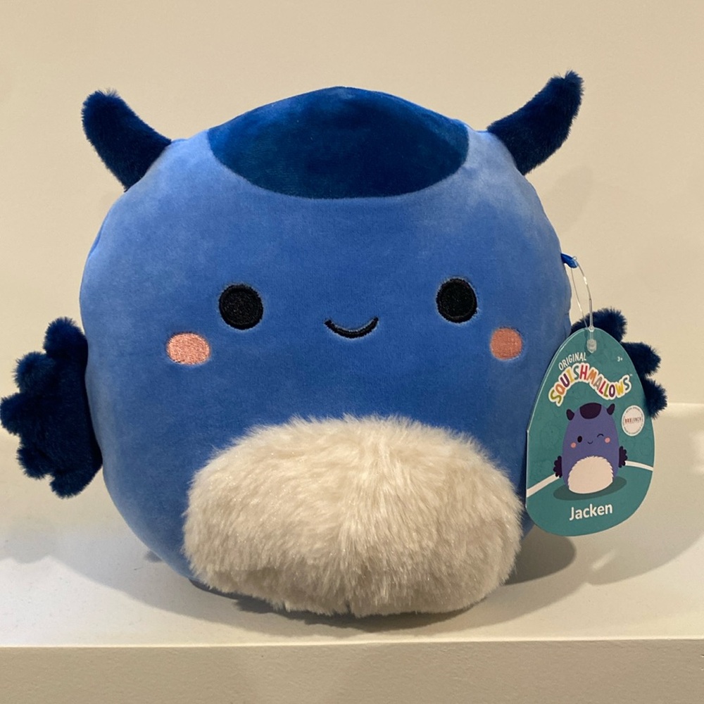 NWT! 8” Jacken the Sea Slug Squishmallow       squishmallows plush toy kids toys